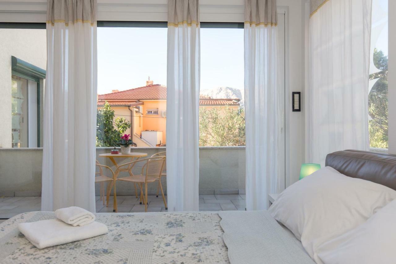 Apartments & Rooms Ddd2 Baska  Exterior photo